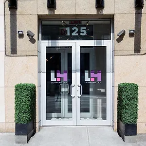 Leon Les 3*, New York Amerikai Egyesült Államok