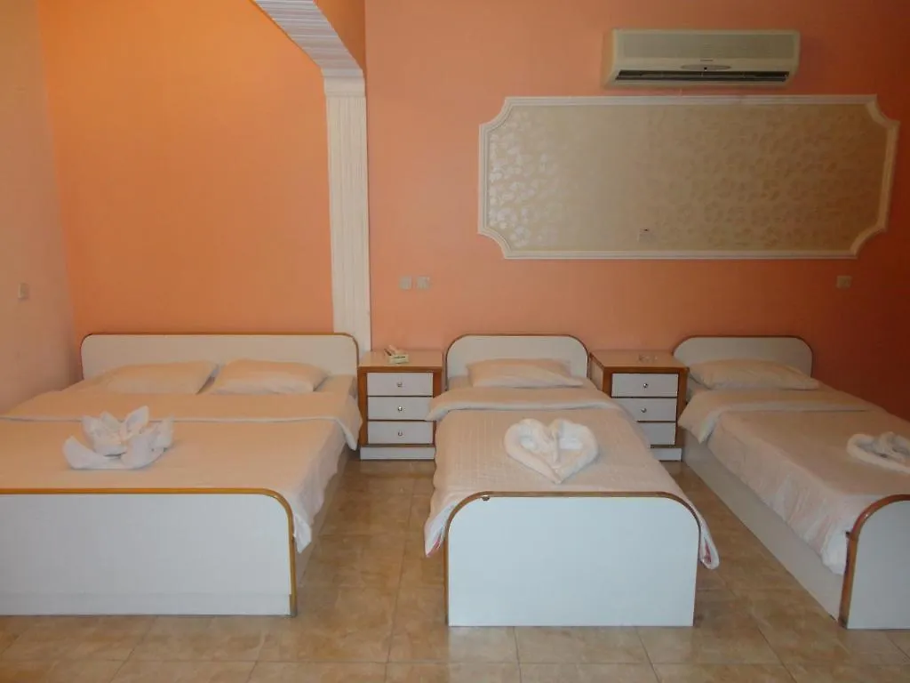 Al Qidra Hotel & Suites Aqaba 3*,